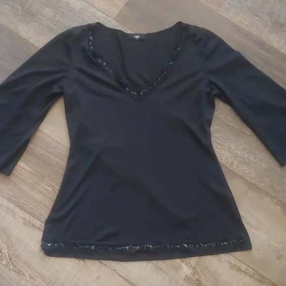 Blouse - Picture 2 of 6